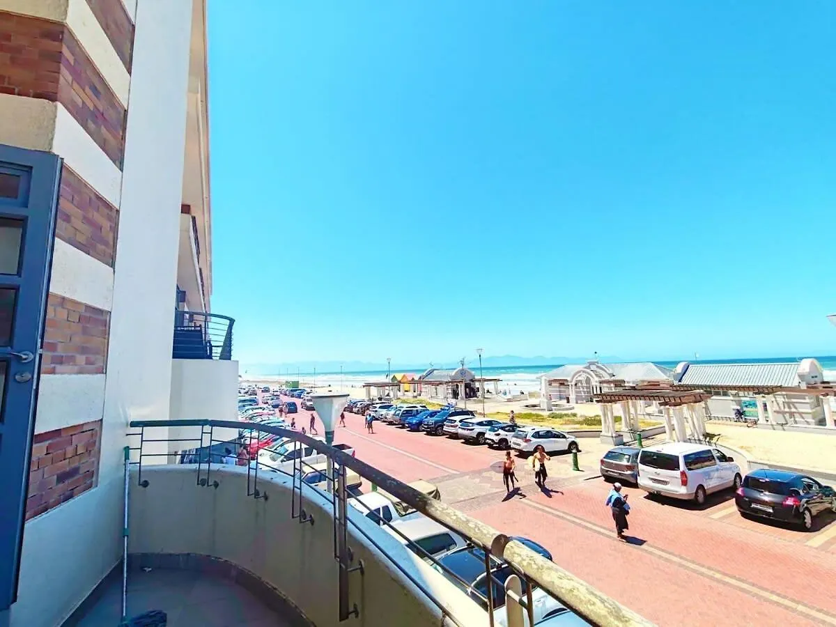 Sunrise Deck Empire Apartment Muizenberg 0*,