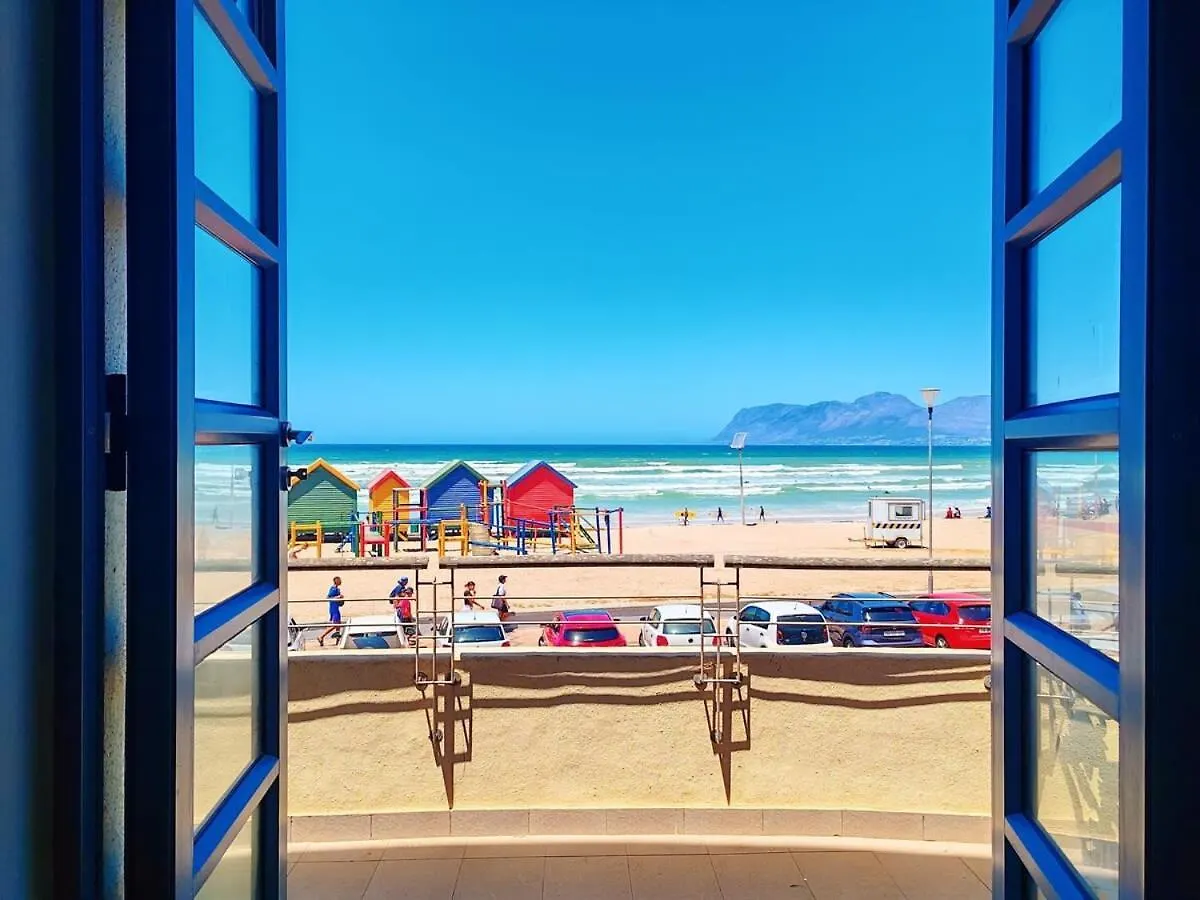 Sunrise Deck Empire Apartment Muizenberg